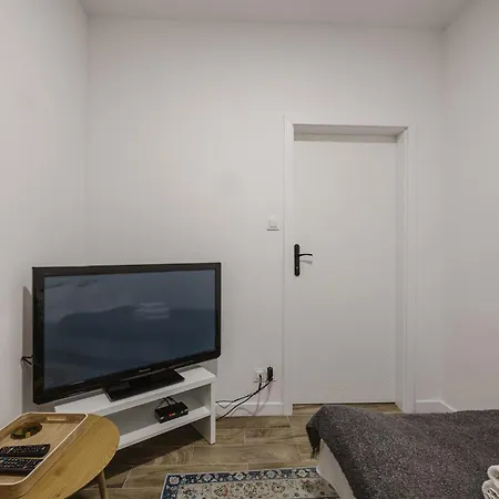 Winogrady Nature Escape By Bookinghost 公寓 波兹南