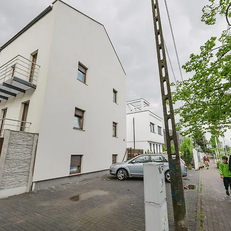 Apartamento Winogrady Nature Escape By Bookinghost Poznan