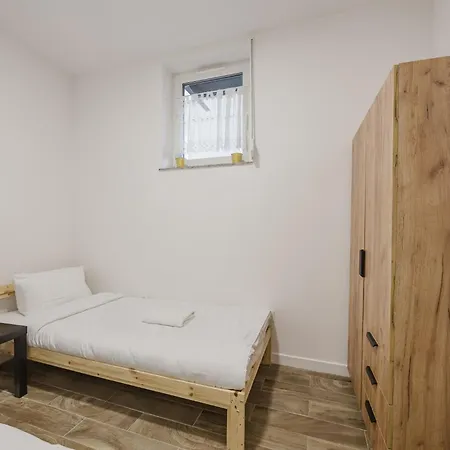 Winogrady Nature Escape By Bookinghost