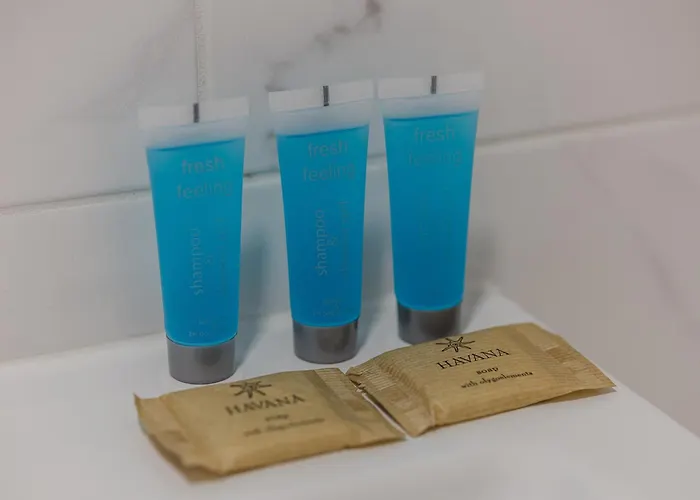 Winogrady Nature Escape By Bookinghost